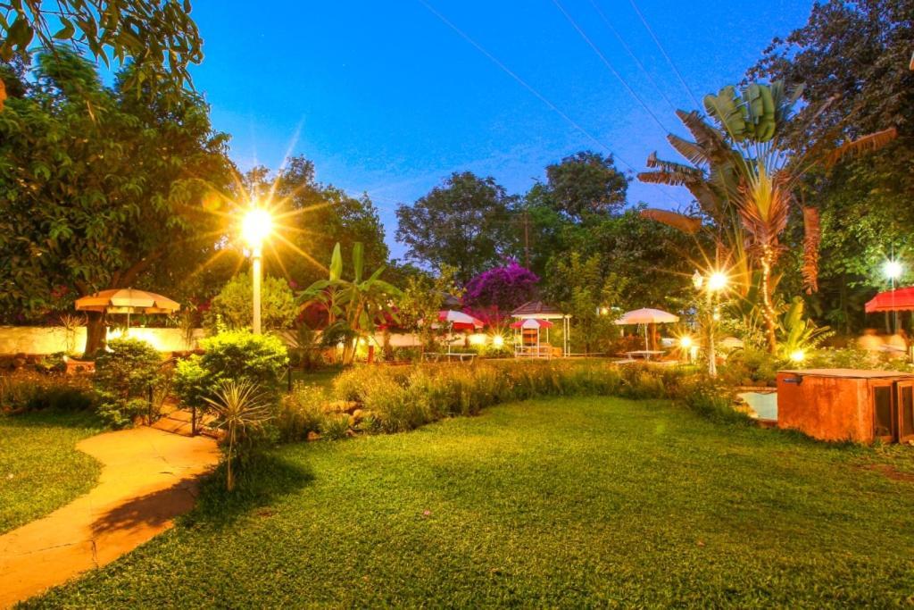 Lake View Resort Lonavala Εξωτερικό φωτογραφία