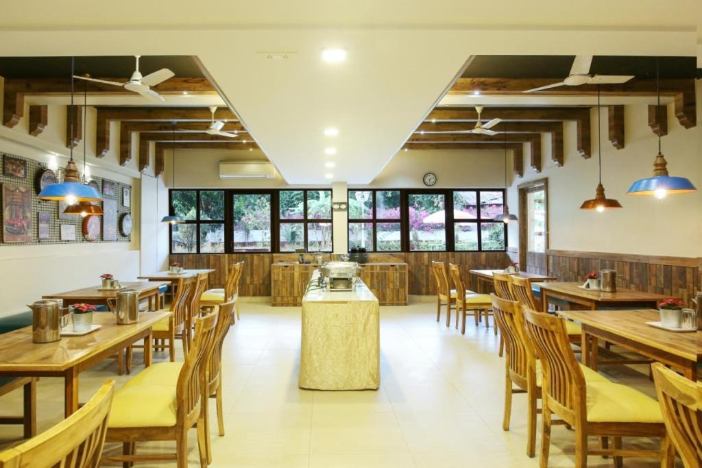 Lake View Resort Lonavala Εξωτερικό φωτογραφία