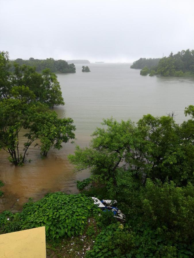 Lake View Resort Lonavala Εξωτερικό φωτογραφία