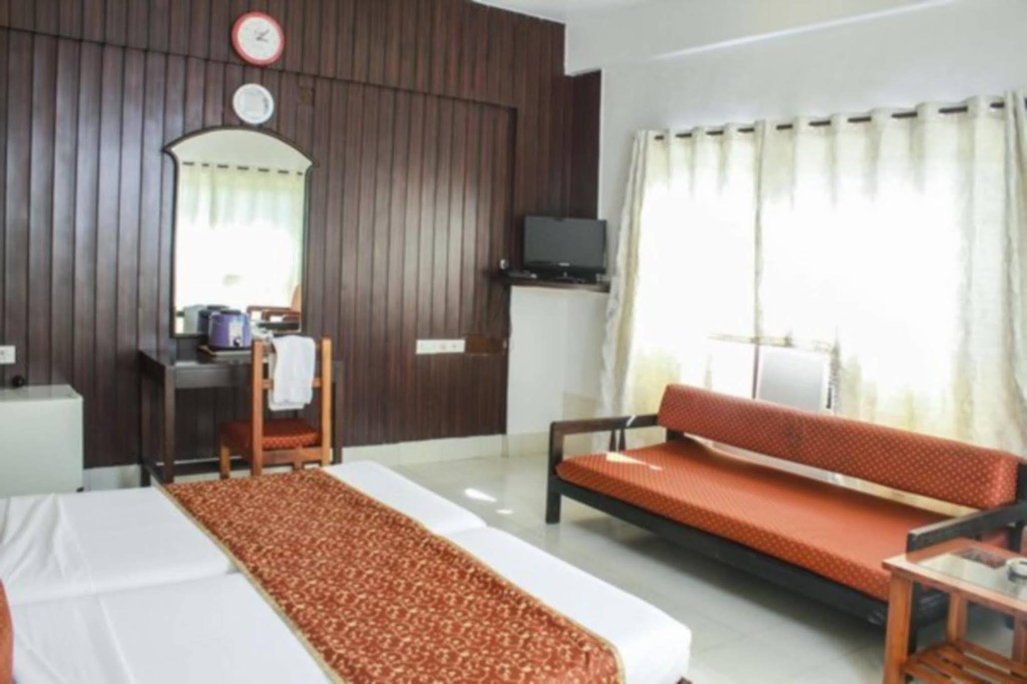 Lake View Resort Lonavala Εξωτερικό φωτογραφία